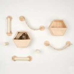 Lulu Wall Mounted Cat Den -Pet Supplies Store 105348 105349 105455 105456 parcour fg 8572 8