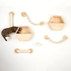 Korbin Wall Mounted Scratch Post -Pet Supplies Store 105348 105349 105455 105456 parcour fg 8574 8