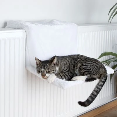 Trixie Deluxe Plush Radiator Bed - White 4 Trixie Deluxe Plush Radiator Bed - White - Image 2
