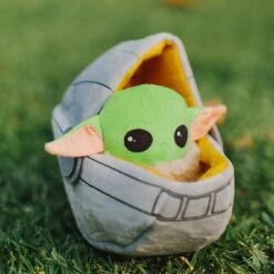 Disney Star Wars Baby Yoda In A Cradle Dog Toy -Pet Supplies Store 216712 texstar starwars babyyoda cradle hs 03 1