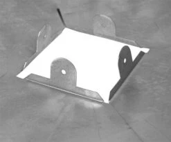 Post Mounted 23.25" Galvanized Squirrel Baffle -Pet Supplies Store ERT SB7GLV ACC2 600x500 11d5fe59 b294 4635 84b5 64d2b5e74a14