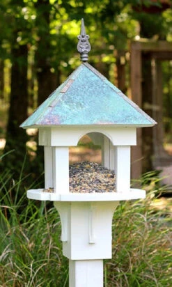 Sky Box Cafe' Bird Feeder