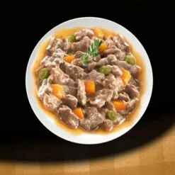 Cesar Pouches Deliciously Fresh Favourites In Sauce 24 X 100g -Pet Supplies Store food shot 2 9